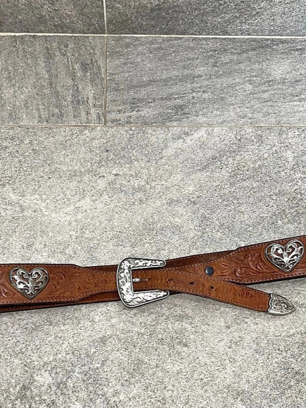Vintage Justin boots leather embossed belt with appliqué details size 28